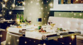 Natale 2025 al Blue Lounge: festeggiare insieme senza pensieri, come a casa propria