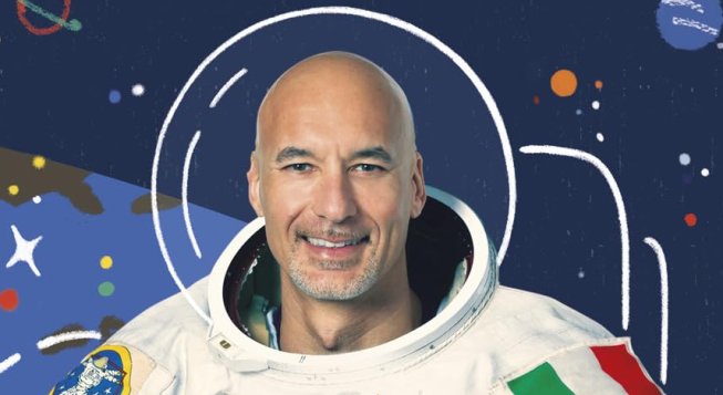 Luca Parmitano sulla copertina del libro Camminare tra le stelle