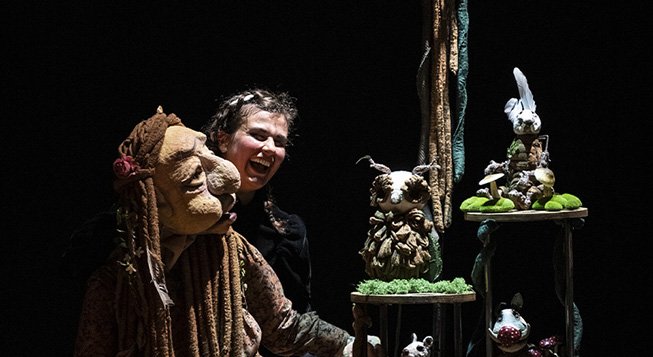 Foto di scena © Andrea Macchia/teatrodellatosse.it