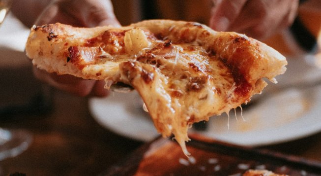 Pizza © Joyce Romero / Unsplash