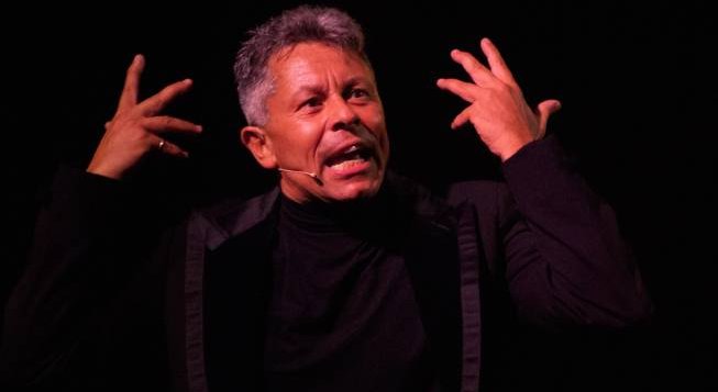 Marco Sgrosso in Basso Napoletano