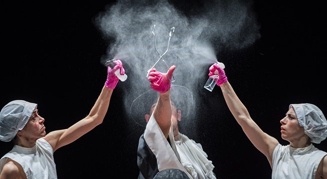 Re Chicchinella © Masiar Pasquali. Courtesy Piccolo Teatro di Milano – Teatro d’Europa da teatronazionalegenova.it