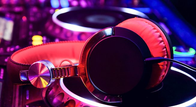 Dj-set © shutterstock