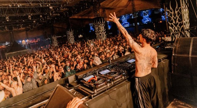 Fantasm © Cederic Van Denberghe