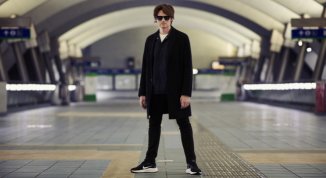 Ho tre belle notizie: Angelo Duro in scena al Teatro Colosseo