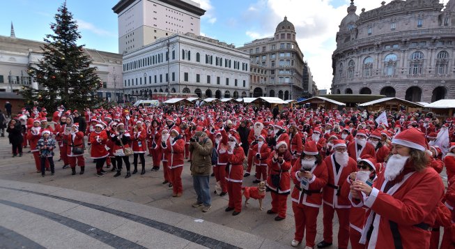 Camminata dei Babbi Natale 2024 ©Danilo Lo Re