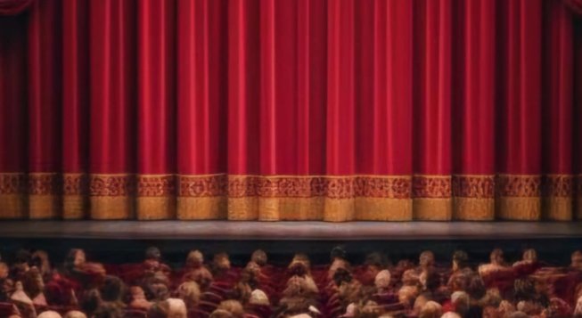 Teatro © gemini per mentelocale