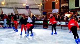 Varazze on ice: pista di pattinaggio su ghiaccio vero