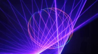 Christmas Laser Show al Porto Antico: spettacolo di luci ed effetti scenografici