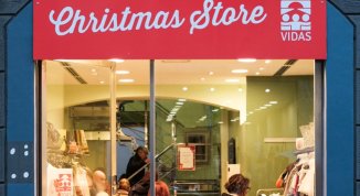 Vidas Christmas Store 2025, negozio solidale con marchi scontati fino al 70%