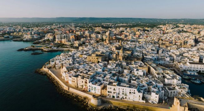 Monopoli ©Kelly/Pexels