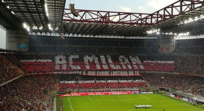 Tifosi del Milan a San Siro © chatst2 / pixabay