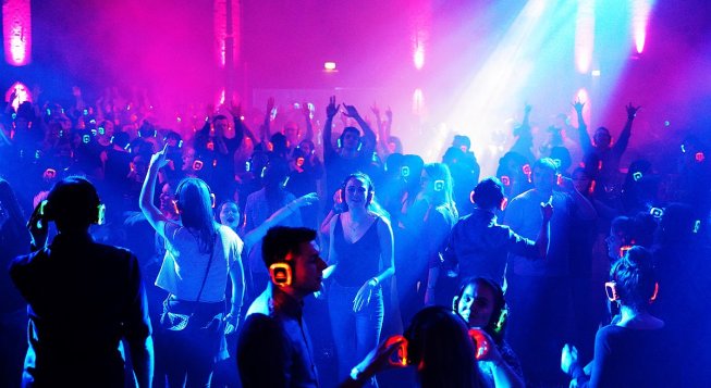 Silent Disco ©Edinia - Wikipedia commons