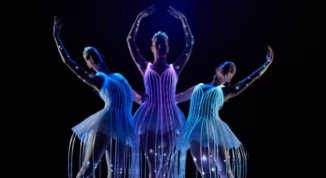 Ballet of Lights: La Bella Addormentata, spettacolo di danza e luci con costumi fluorescenti