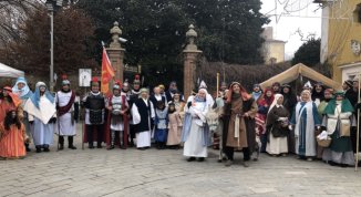 Natale 2025 a Nichelino: pista di pattinaggio, Presepe Vivente e il primo Capodanno in piazza