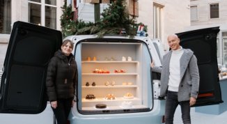 I dessert di Natale di Fabrizio Racca illuminano Torino: l'esposizione specialein via Lagrange