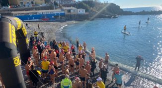 Cimento nella baia di Priaruggia 2025 con pulizia della spiaggia