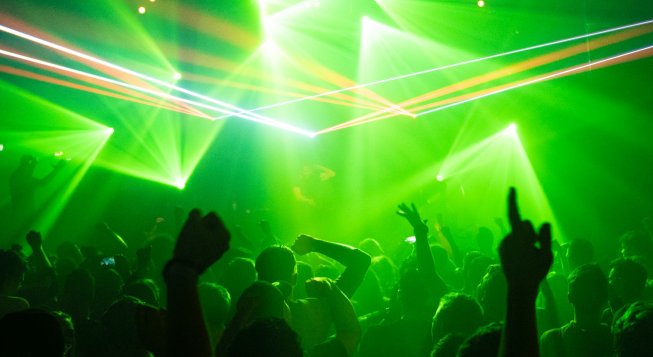 Discoteca © Unsplash / A J.