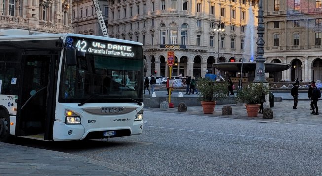 Bus Amt Genova ©facebook.com/amtgenovatrasportopubblico