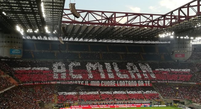 Tifosi del Milan a San Siro © chatst2 / pixabay