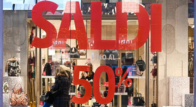 Saldi invernali 2026 a Torino e in Piemonte: quando iniziano e quanto durano