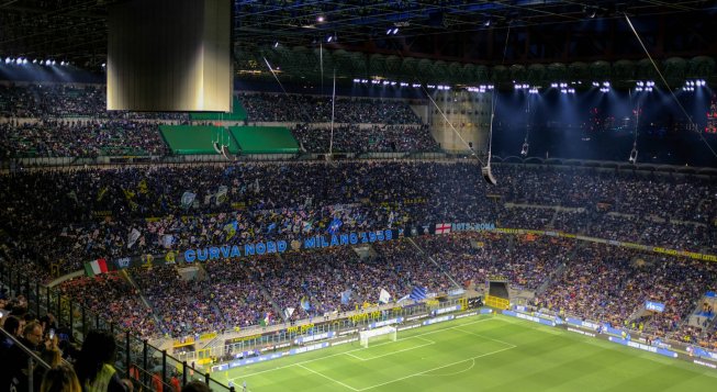 Tifosi del Milan a San Siro © chatst2 / pixabay