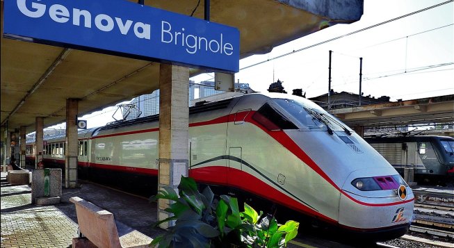 Stazione Genova Brignole ©Patano, wikipedia commons