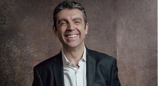 Federico Basso in scena al Teatro della Concordia