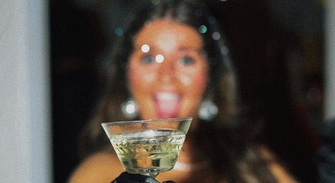 Party © Unsplash / Brooke Balentine