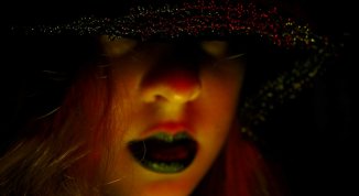 On Wings of Blood: un'accademia di sangue e draghi, presentazione del libro con firmacopie