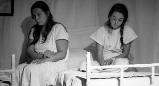 Malacarne, le voci delle donne dimenticate dai manicomi al Teatro dell'Ortica