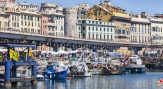 Detti genovesi: perché si dice 'È caduta una bagascia in mare?'