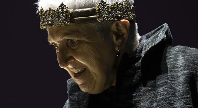 Maria Paiato © Laila Pozzo/teatronazionalegenova.it