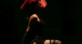 Burlesque & Comedy, con Giulia Nervi, Ella Bottom Rouge ed Elisa Benedetta Marinoniper