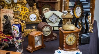 Tesori dell'arte e del passato, mercatino dell'antiquariato a Spotorno