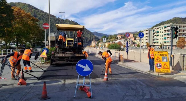 Operai Aster al lavoro ©facebook.com/astergenova