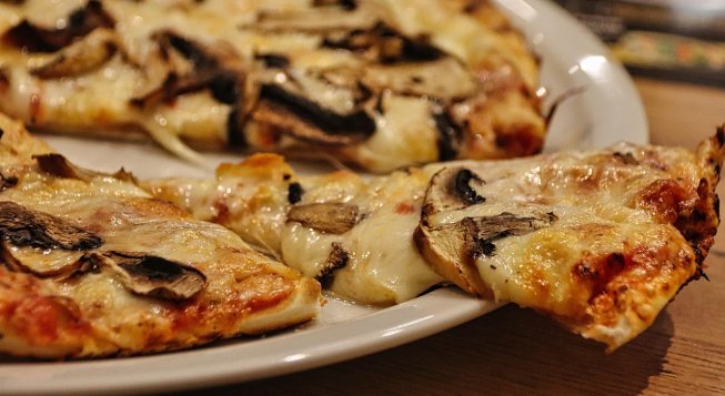 Pizza ©planet_fox - Pixabay