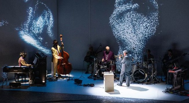 Foto di scena © Tommaso Le Pera/teatronazionalegenova.it