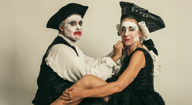 Viola Graziosi e Maximilian Nisi