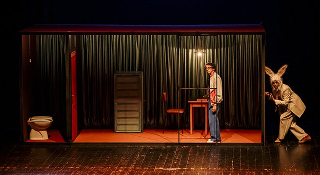 Foto di scena © Costanza Maremmi/teatronazionalegenova.it