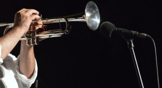 Suoni, parole, ritmi del mondo: concerti a Villa Bombrini