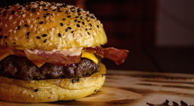 Hamburger ©Leonardovieira260998 - Pixabay