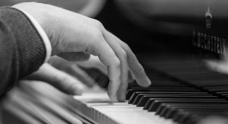 Concerto aperitivo con il pianista Guido Bottaro