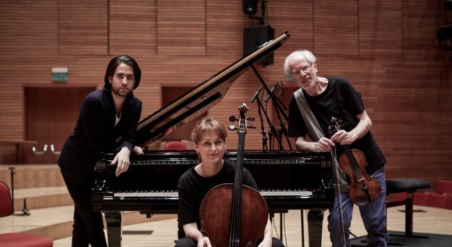 Trio Kremer