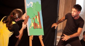 Lo scoiattolo Gillo va sul tram, spettacolo per bambini - Parapiglia Teatroinfamiglia