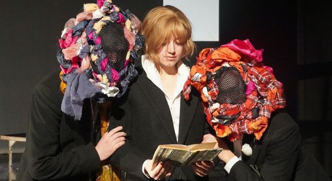 Il ritratto di Dorian Gray (ovvero la moda dell'eccesso) © Elisabetta Miracoli