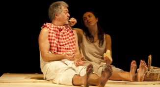 Cappuccetto rosso, spettacolo per bambini al Teatro della Tosse