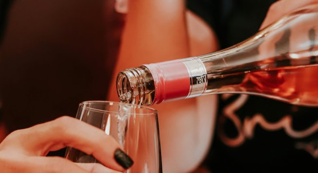 Addio al celibato © Taha Samet Arslan / Unsplash