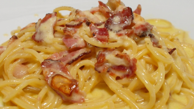 Gaku. - wikipedia commons