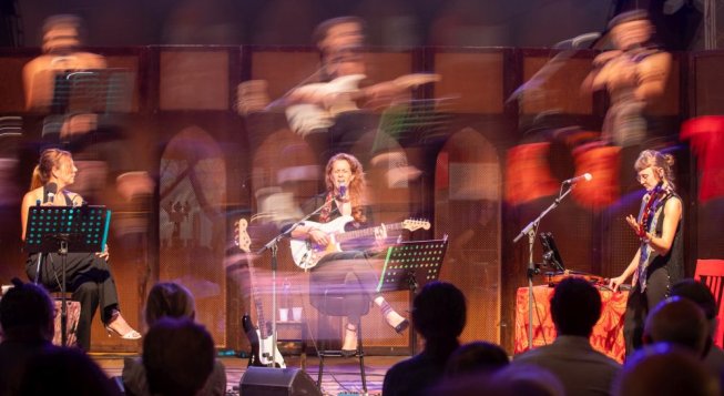 Silvia Boschero, Giua e Anaïs Drago